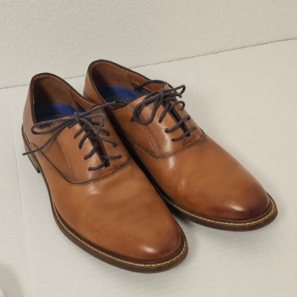 Vince Camuto Lawson Oxford Size 9M Cognac - Picture 1 of 8